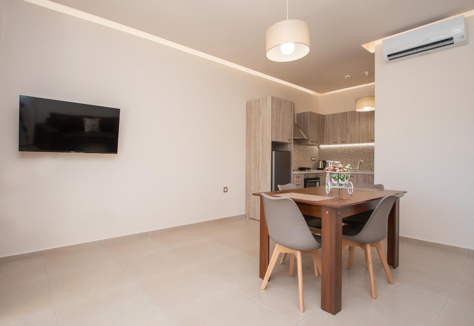 Katsaros Luxury Apts II 5 Min Walk To Beach ซีลีวี ภายนอก รูปภาพ