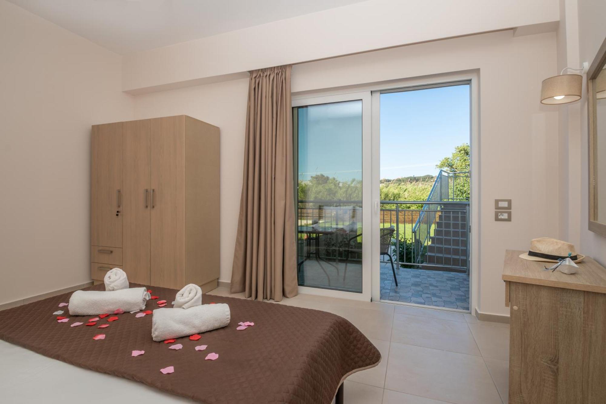 Katsaros Luxury Apts II 5 Min Walk To Beach ซีลีวี ภายนอก รูปภาพ