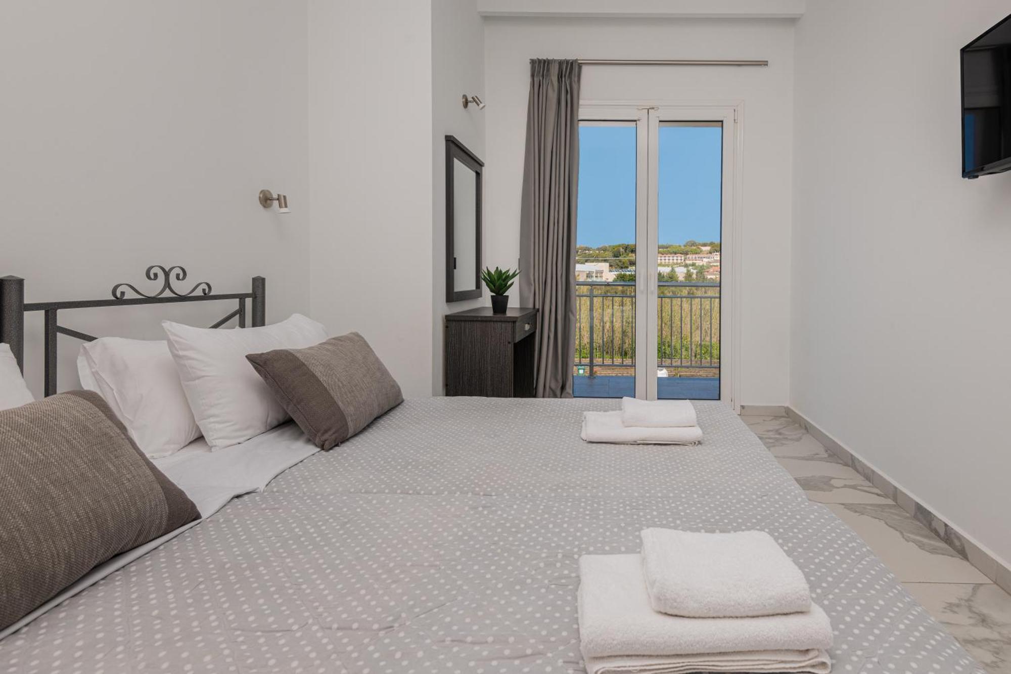Katsaros Luxury Apts II 5 Min Walk To Beach ซีลีวี ภายนอก รูปภาพ
