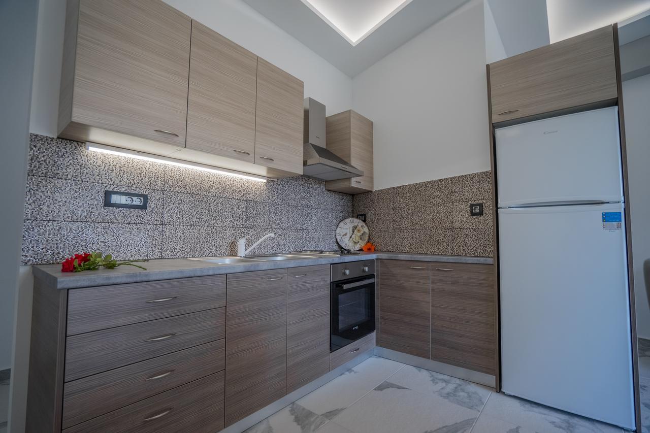 Katsaros Luxury Apts II 5 Min Walk To Beach ซีลีวี ภายนอก รูปภาพ